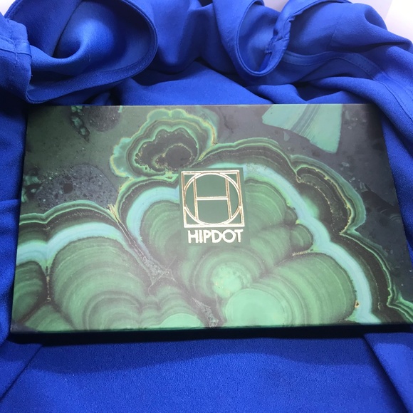 ❤️ NEW! HIPDOT Cenote  Pressed Eyeshadow Palette - Picture 2 of 5